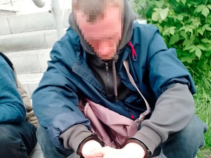 Разбой с ракетницей мелким оптом картинка