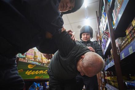 Принуждение к хорошим манерам Принуждение к хорошим манерам