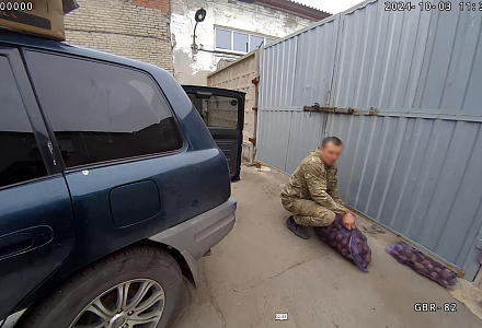 Конфискованную мэрией картошку пытались украсть или вернуть